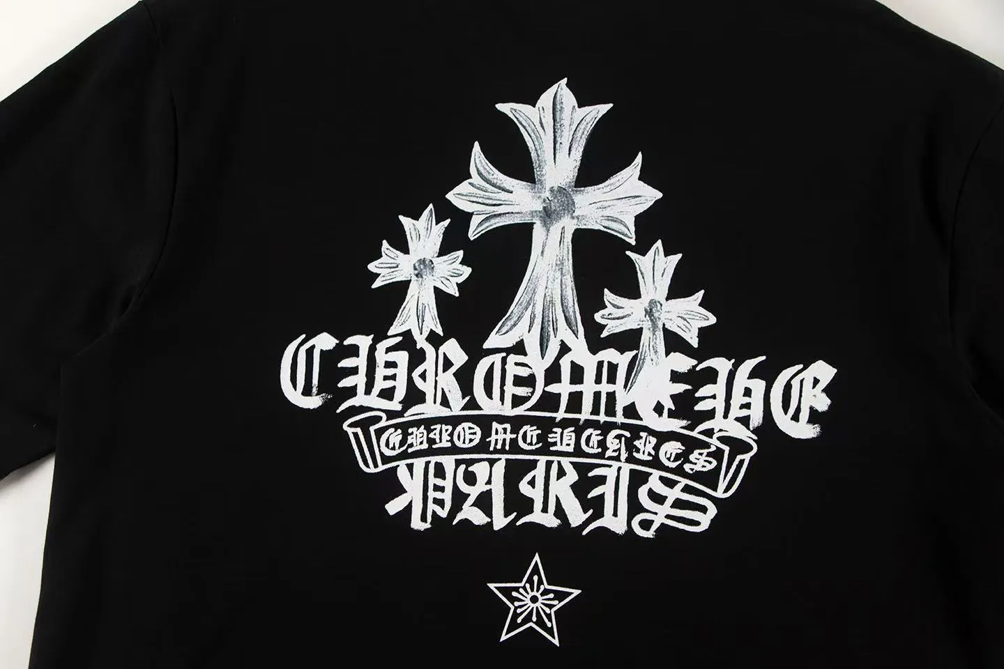 🅿️146 Style: 2025 new Croix Heart short-sleeved T-shirt Material: High version 300g double yarn combed cotton Size: S～XL Color: Black Style number: Z020